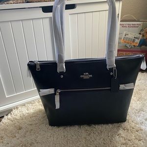 Brand New Coach Gallery Tote